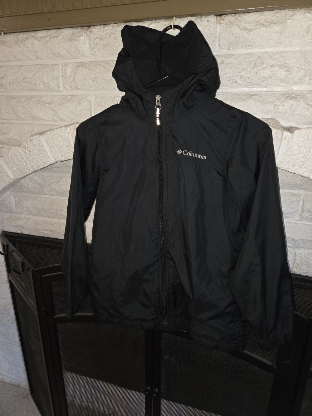 Columbia Kids Black Hooded Rain Jacket Size S